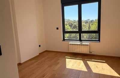 Rental of a brand-new 3-room apartment, 78 m², near the city center of Belgrade, Serbia